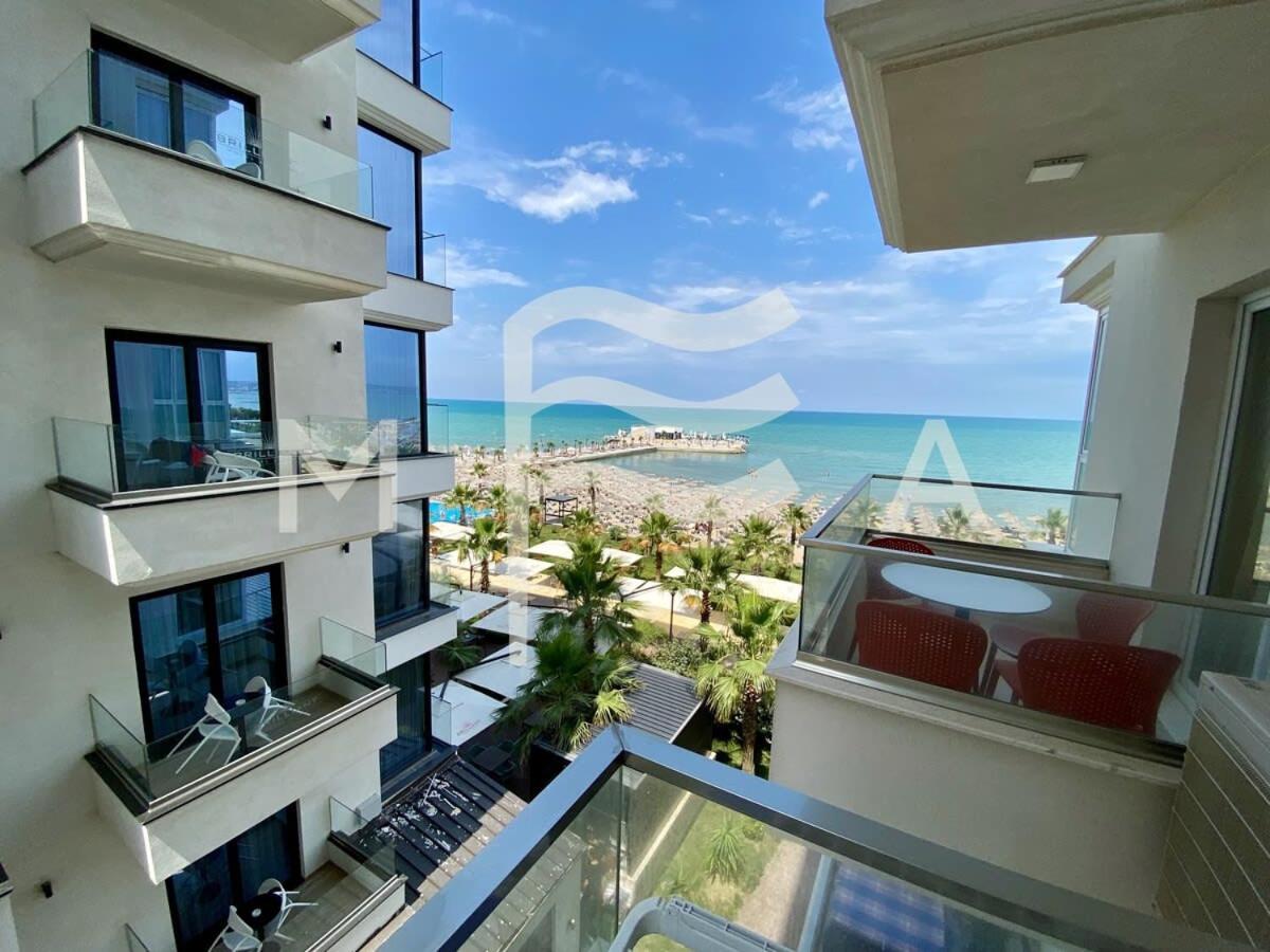 Magic View! Apartment Golem  Exterior foto