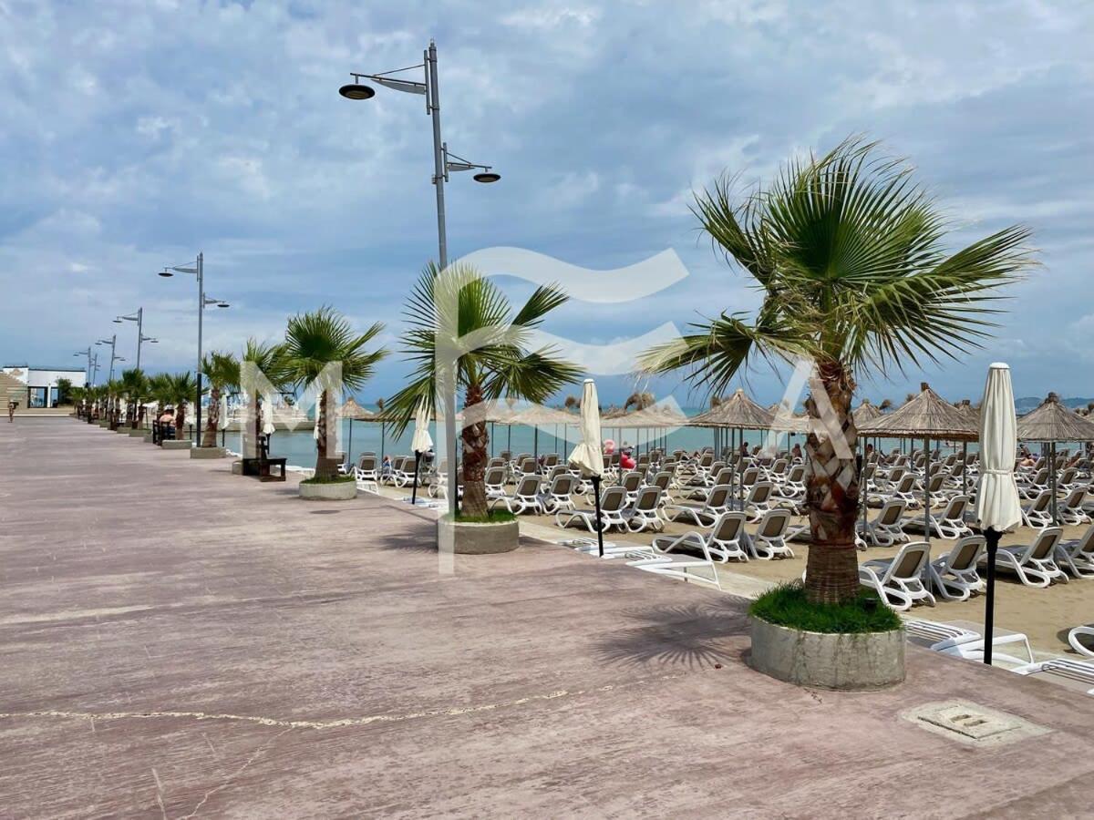 Magic View! Apartment Golem  Exterior foto